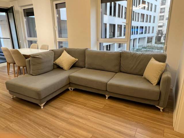 Tirane, jepet me qera apartament 3+1+A+BLK Kati 2, 140 m² 1.000 Euro (rruga Ndre Mjeda)