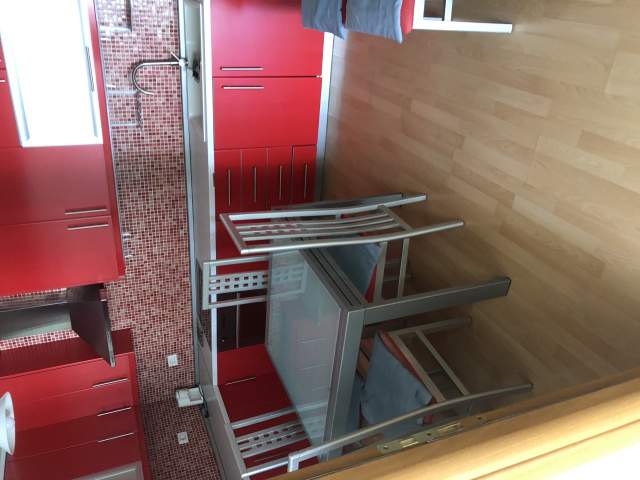 Tirane, jepet me qera apartament 2+1+BLK Kati 4, 120 m² 650 Euro (bllok)