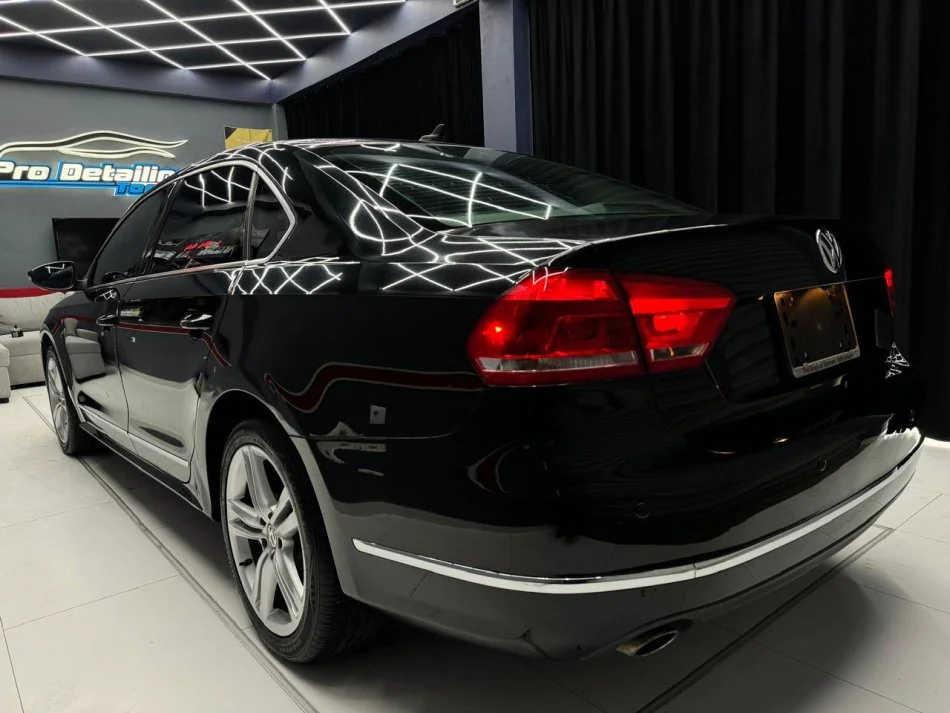 Tirane, shitet makine Volswagen passat