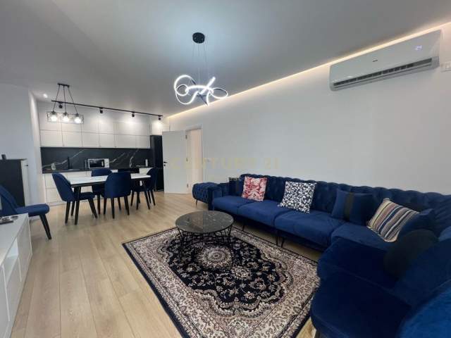 Tirane, jepet me qera apartament 1+1+BLK Kati 7, 60 m² 450 Euro (Prane Martenitetit te ri)