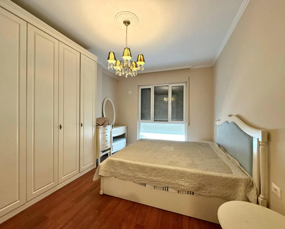 Tirane, shitet apartament 2+1 , 120 m² 249.000 € 