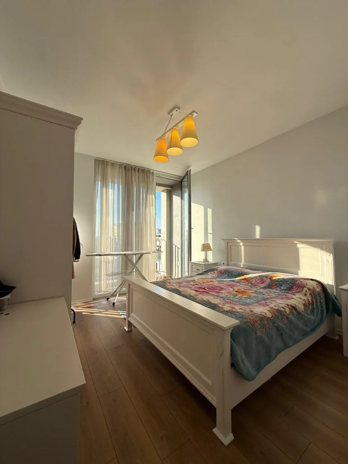 Tirane, shitet apartament 2+1 , 130 m² 289.000 € 