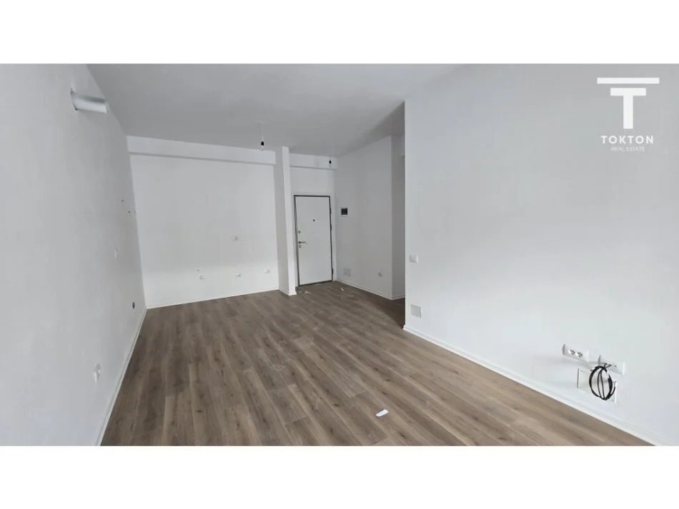 Tirane, jap me qera apartament 2+1 Kati 7, 90 m² 320 € (Rezidenca Kaimi, Ali Dem)