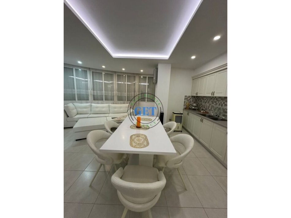 Durres, shitet apartament 2+1+Ballkon Kati 9, 88 m² (Plazh Hekurudha)