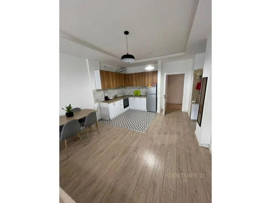 Tirane, shitet apartament 1+1 Kati 5, 73 m² 135.000 € (kopeshti zoologjik)