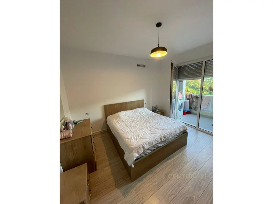 Tirane, shitet apartament 1+1 Kati 5, 73 m² 135.000 € (kopeshti zoologjik)