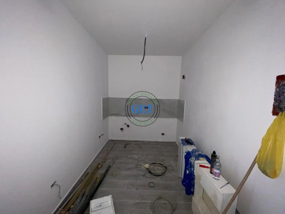 Durres, shitet apartament 2+1 Kati 2, 85 m² 100.000 €