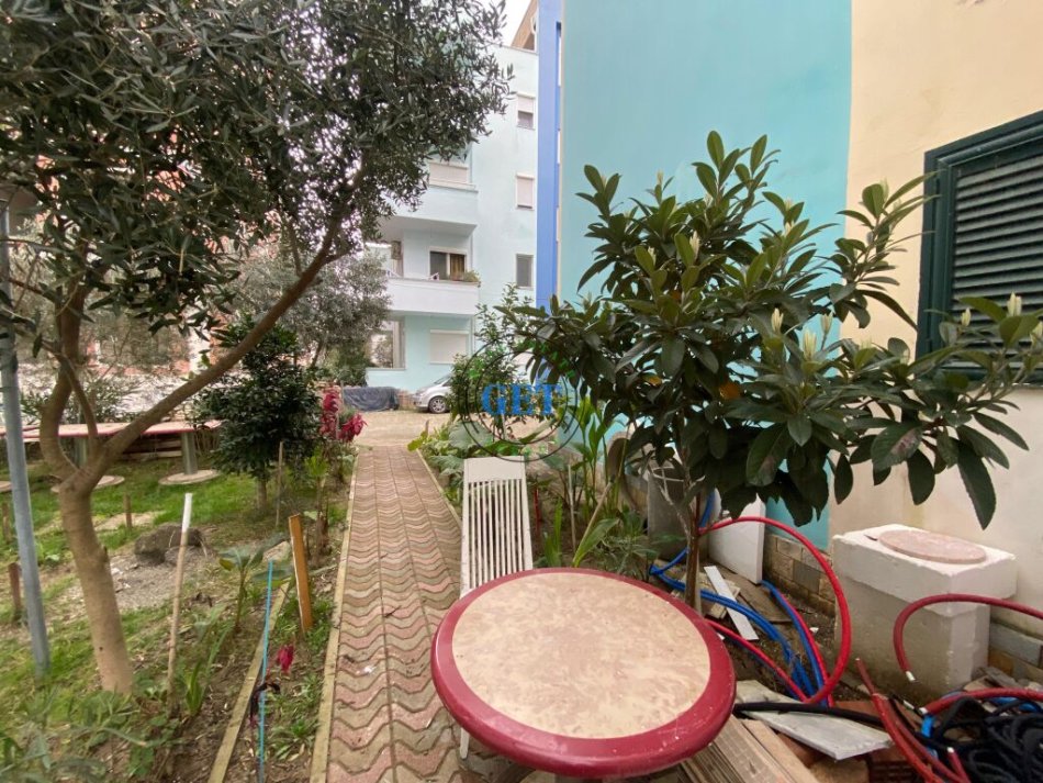 Durres, shitet apartament 2+1 Kati 2, 85 m² 100.000 €