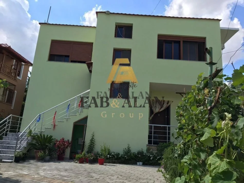 Tirane, jepet me qera shtepi 2 Katshe , 1.500 € (Ali Demi)