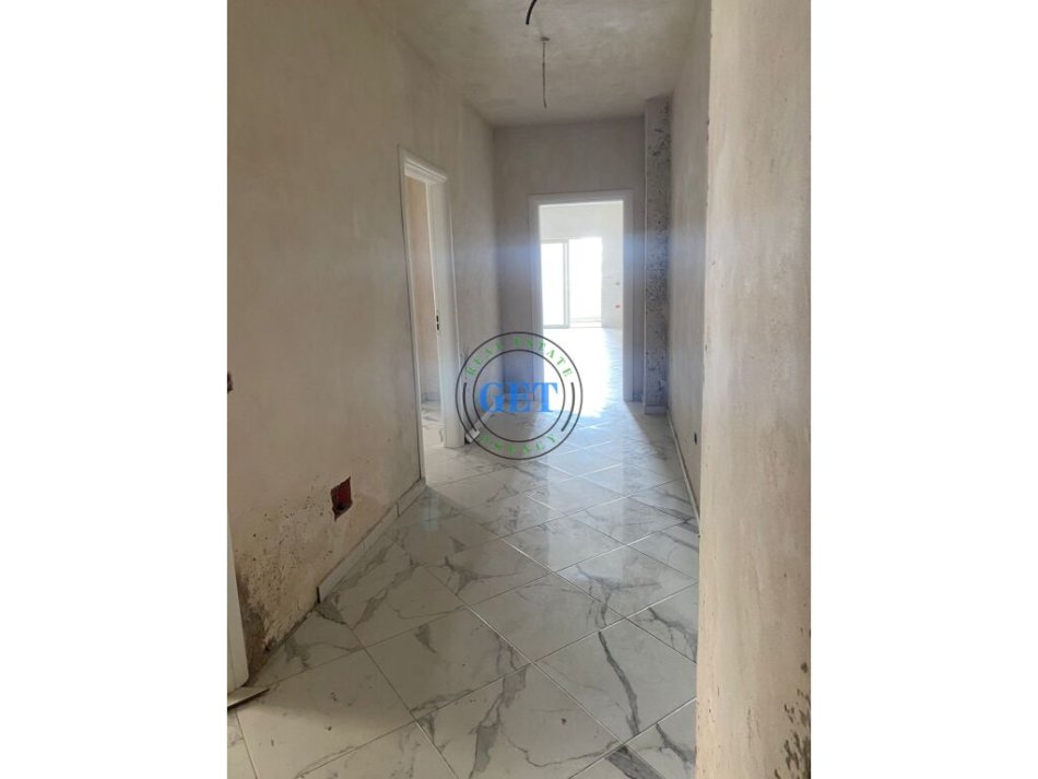 Durres, shitet apartament 2+1 Kati 1, 123 m² 130.000 € (Rrota e Kuqe, Plazh, Durres!!)