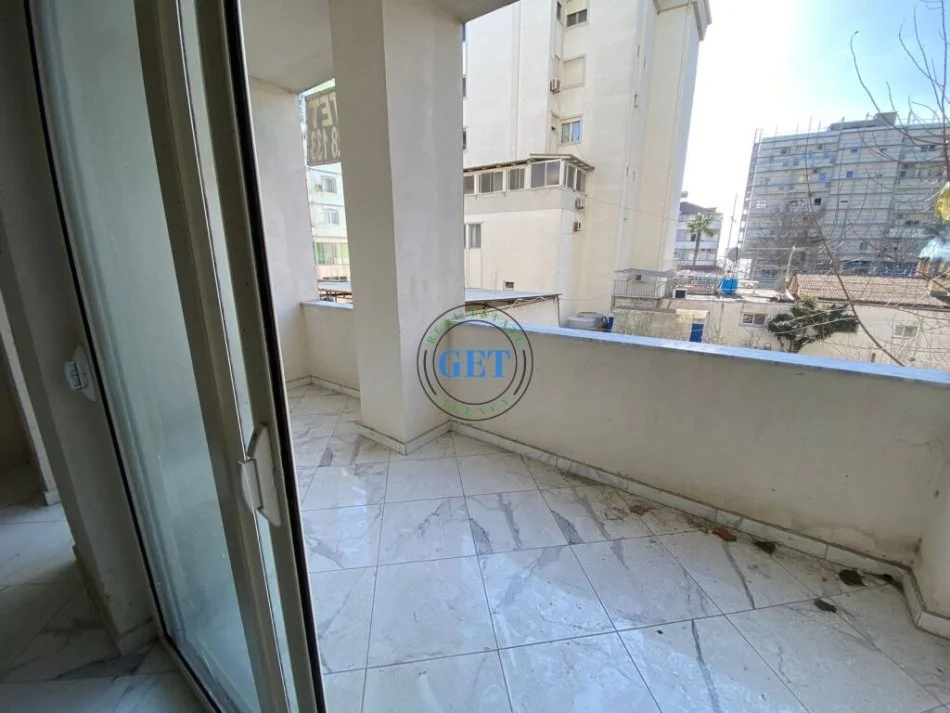 Durres, shitet apartament 2+1 Kati 1, 123 m² 130.000 € (Plazh, Durres)