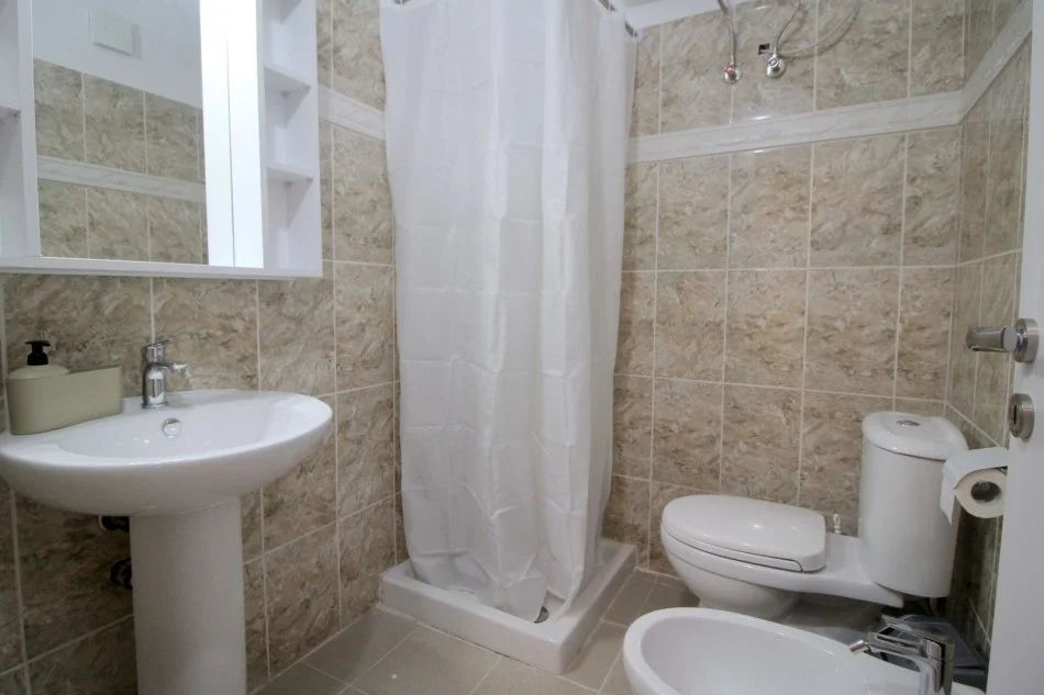 Tirane, shitet apartament 1+1 Kati 5, 50 m² 80.000 € (Sarande.)
