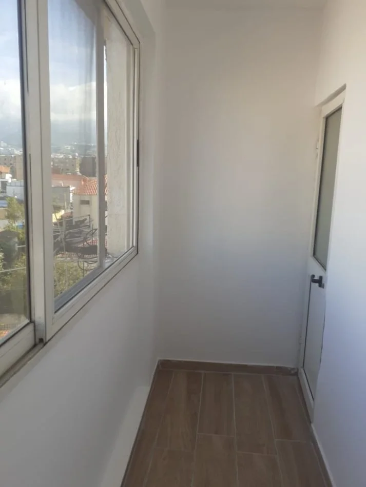 Tirane, shitet apartament 1+1 Kati 5, 57 m² 78.000 € (Ali Demi)