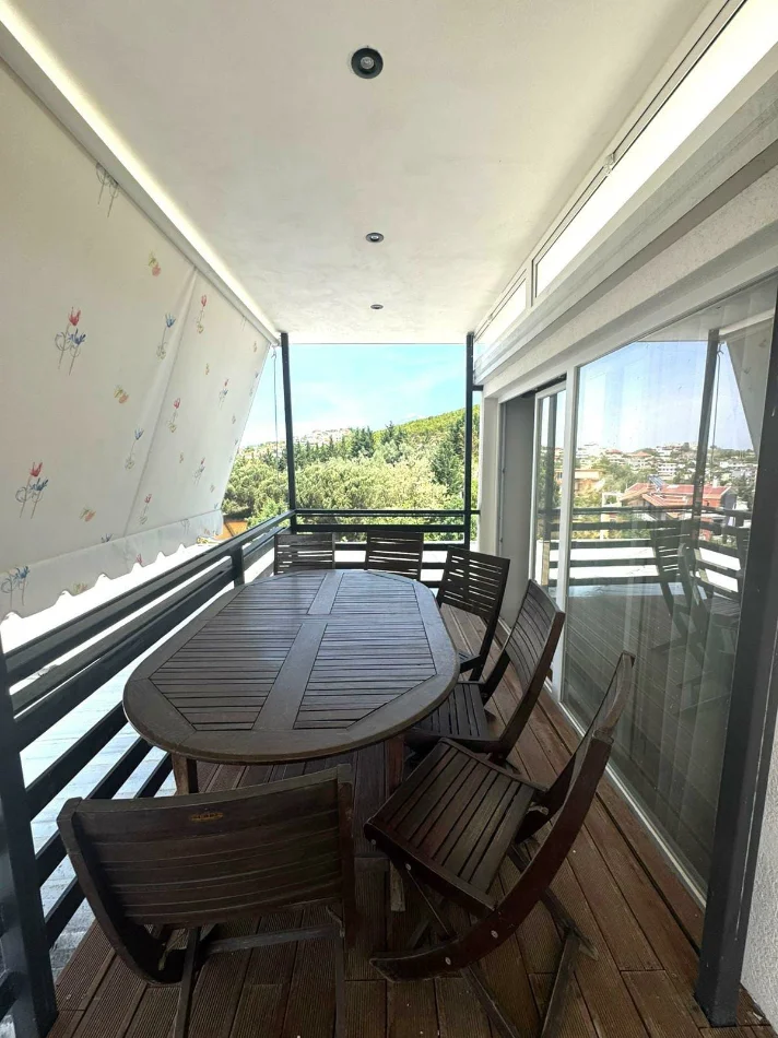 Tirane, jepet me qera apartament Dublex Kati 7, 120 m² 600 € (News 24)