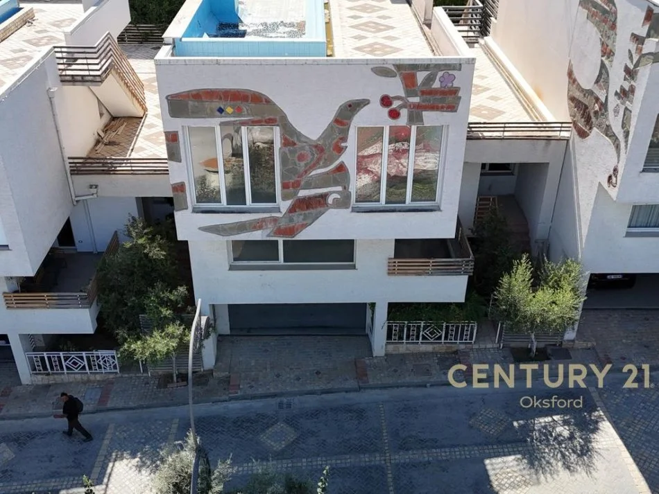 Tirane, shes Vile 4+1 Kati 3, 499 m² 600.000 € (KODRA E DIELLIT 2)