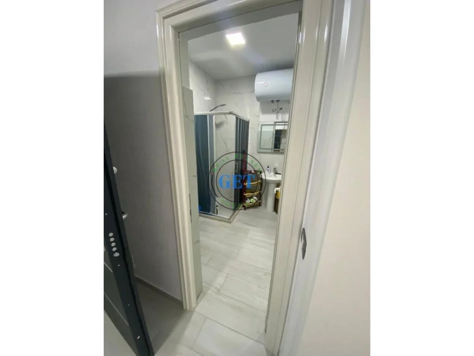 Durres, jepet me qera apartament 2+1 Kati 2, 66 m² 450 € (Ish URT, Durrës)