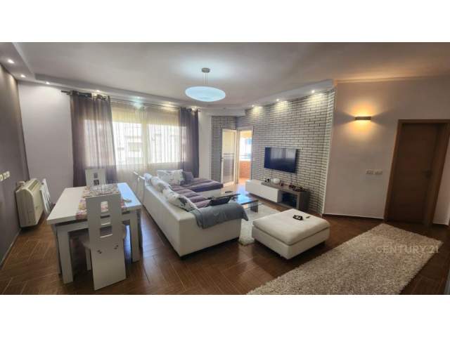 Tirane, jepet me qera apartament 2+1+BLK Kati 4, 113 m² 700 Euro (LIQENI I THATE)