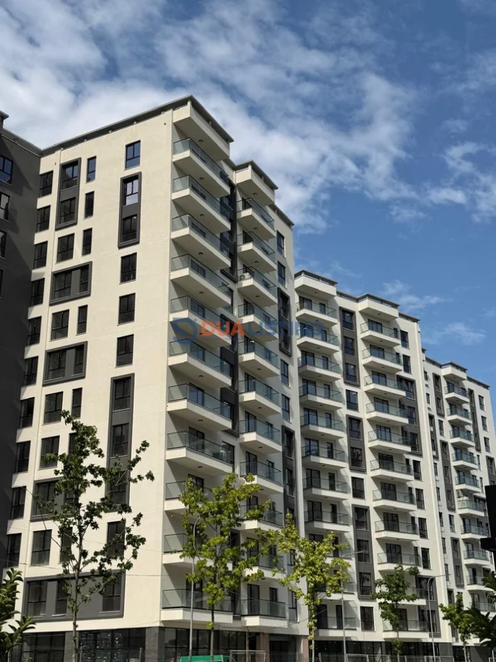 Tirane, shitet apartament 2+1 , 92 m² 155.720 € 