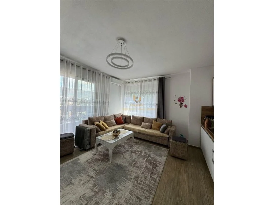 Tirane, shitet apartament 1+1+Ballkon Kati 5, 76 m² 140.700 € (don bosko)