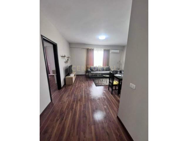 Tirane, shitet apartament 1+1+BLK Kati 8, 78 m² 77.800 Euro (YZBERISHT)