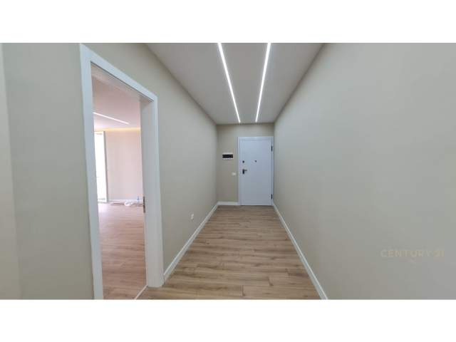 Tirane, shitet apartament Kati 11, 100 m² 168.000 Euro (Perballe Kompleksit Delijorgji Tirana, Albania)