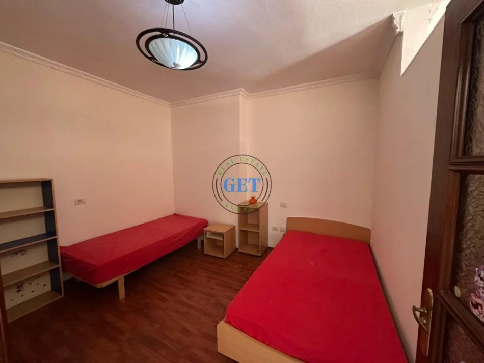Durres, shitet apartament 3+1 Kati 9, 138 m² 130.000 € (Tregu Vogel, Durres)