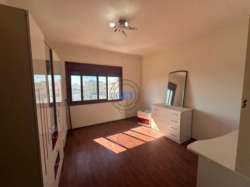 Durres, shitet apartament 3+1 Kati 9, 138 m² 130.000 € (Tregu Vogel, Durres)