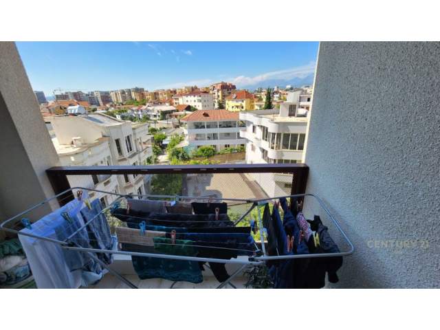 Tirane, jepet me qera apartament Kati 4, 68 m² 470 Euro (Kompleksi Magnet Tirana, Albania)