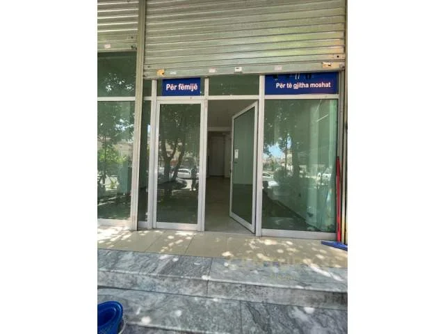 Tirane, shitet ambjent biznesi Kati 0, 70 m² 120.000 Euro (Prane 2 Palmave, Astiri)