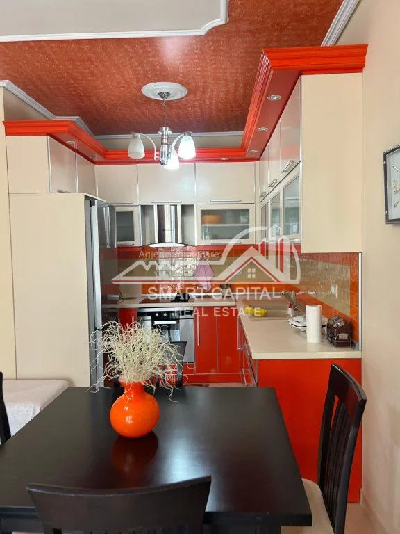 Vlore, jepet me qera apartament 1+1 Kati 6, 96 m² 350 € 