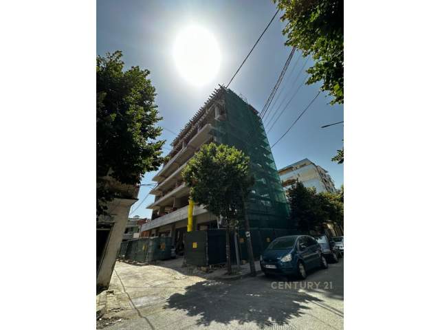 Tirane, shitet apartament Kati 7, 134 m² 227.800 Euro (Shkolla e Kuqe Tirana, Albania)