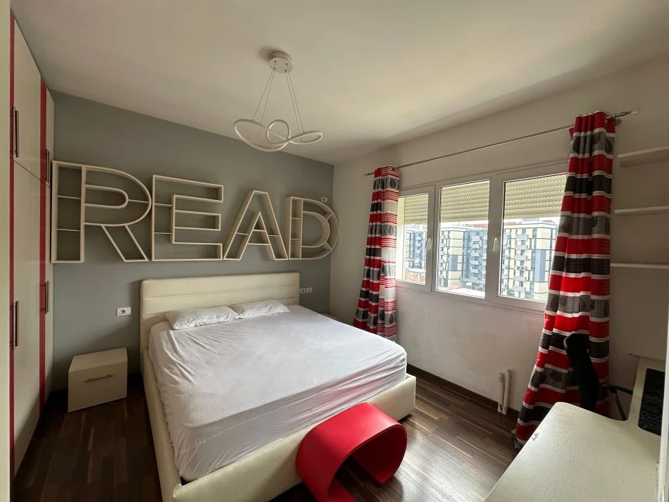 Tirane, jepet me qera apartament , 95 m² 550 € (RRUG ASIM VOKSHI)