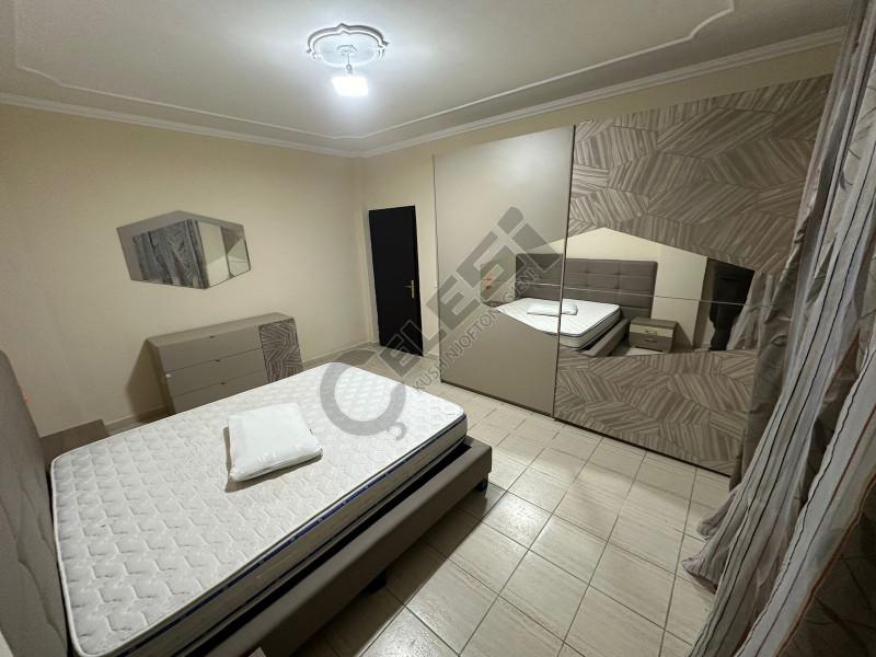 Tirane, jepet me qera apartament 1+1+Ballkon Kati 2, 69 m² 501 € (Liqeni artificial 1+1 per cift ose familjarw)