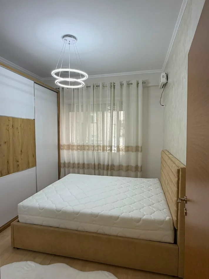 Tirane, shitet apartament 1+1 Kati 2, 58 m² 142.000 € (rruga e kavajes)