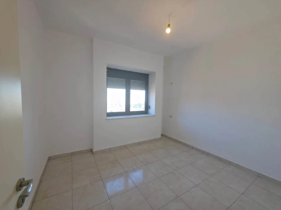 Tirane, shitet apartament 3+1+Ballkon , 116 m² (Prane Casa Italias)