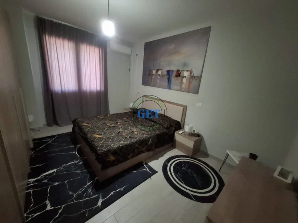 Durres, jepet me qera apartament 1+1+Ballkon Kati 2, 2 m² 70 € (Vollga, Durrës)