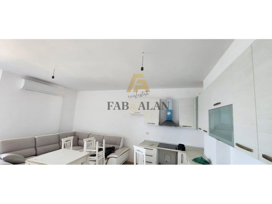 Vlore, shitet apartament 2+1+2 Kati 10, 113 m² 305.100 € (Shkolla e Marines, Vlores)