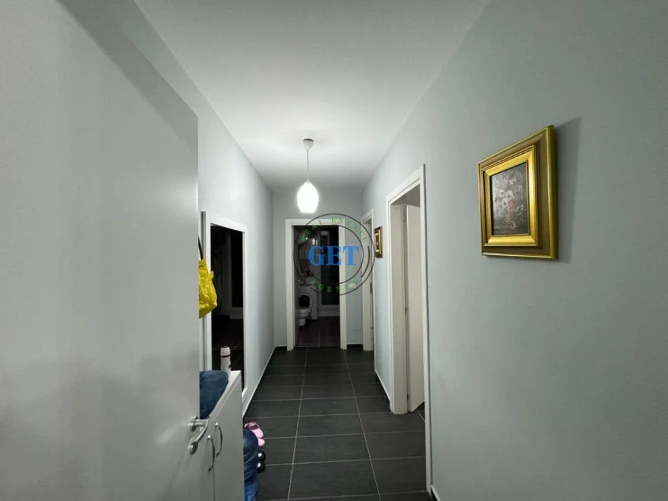 Durres, shitet apartament 2+1 Kati 4, 812 m² 170.000 € 