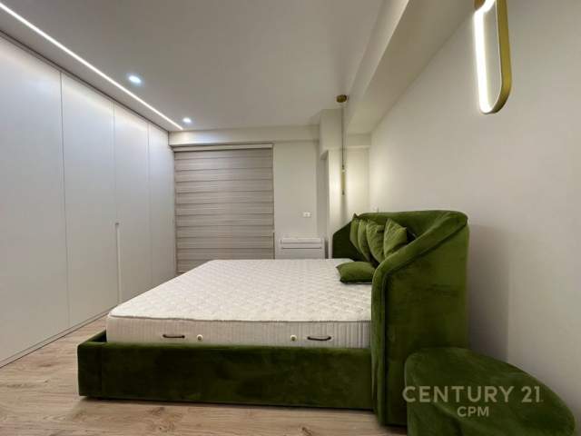 Tirane, shitet apartament Kati 1, 137 m² 315.000 Euro (Prane Lion Park Tirana, Albania)