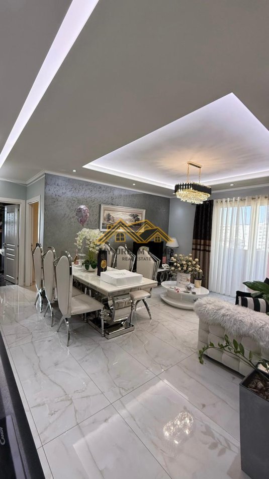 Durres, jepet me qera apartament 2+1 , 88 m² 550 € (plazh)