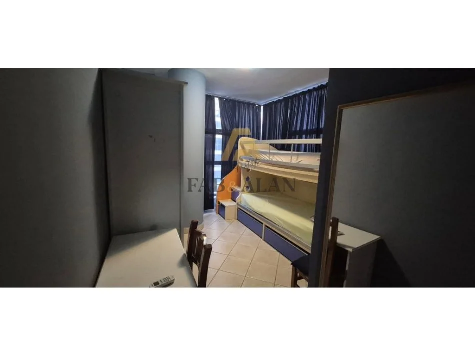 Tirane, jepet me qera apartament 2+1 Kati 5, 650 € (21 Dhjetori)