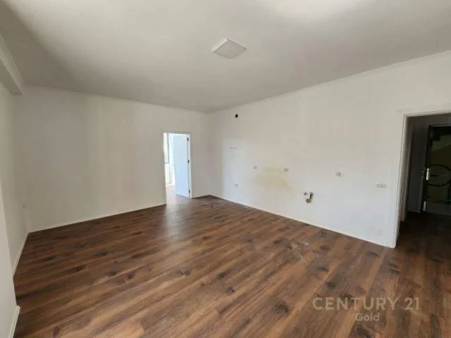 Tirane, shitet apartament 2+1+BLK Kati 2, 91 m² 125.000 Euro (kodra e diellit)
