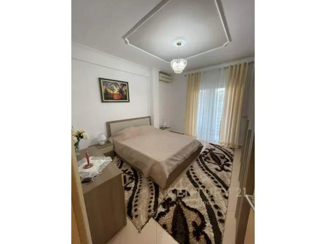 Tirane, shitet apartament 1+1 Kati 3, 70 m² 150.000 Euro (Liqeni i Thate)