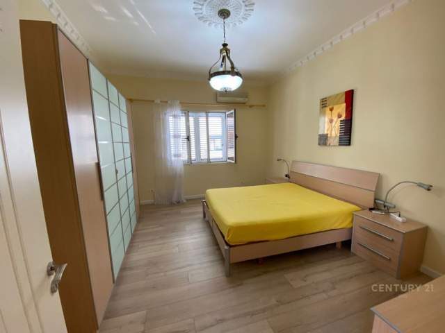 Tirane, jepet me qera apartament Kati 3, 100 m² 600 Euro (Him Kolli Tirana, Albania)