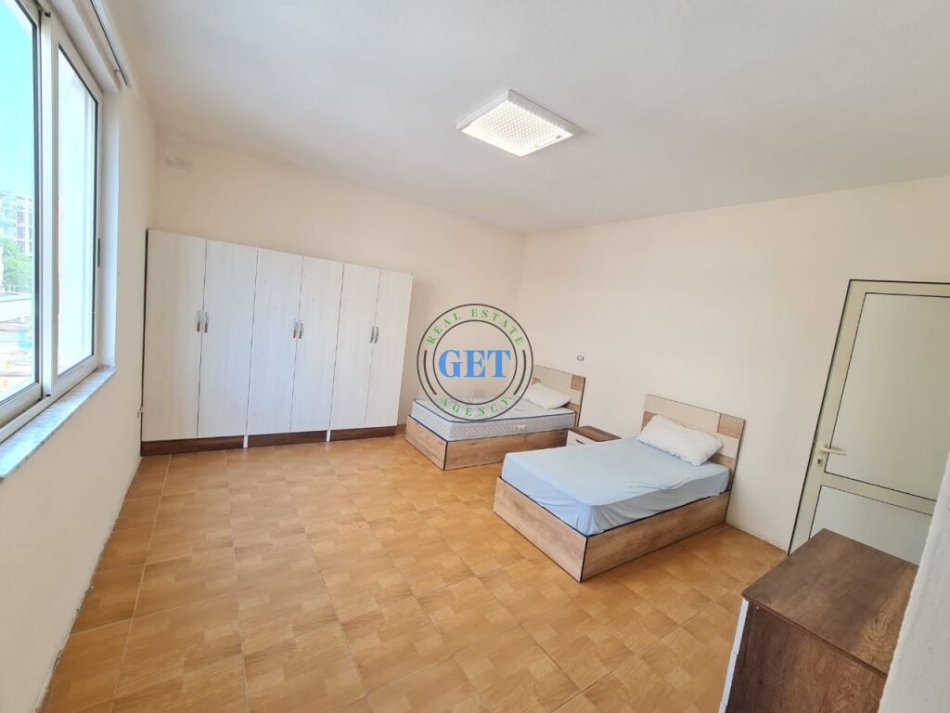 Durres, shitet apartament 1+1 Kati 3, 76 m² 85.000 € (NE VOLLGA, DURRES.)