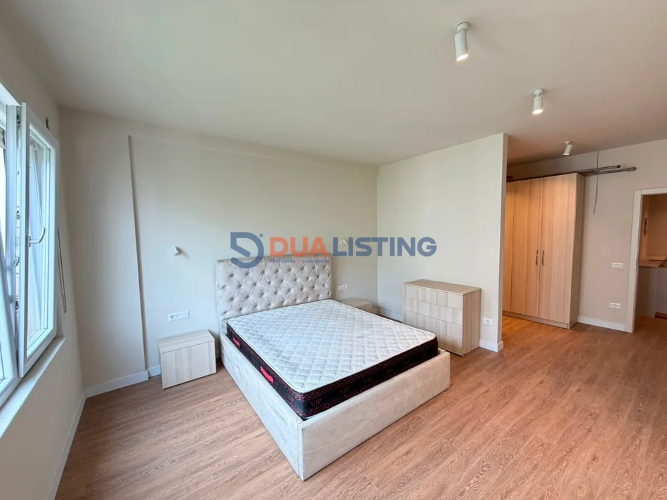 Tirane, shitet apartament 2+1 , 106 m² 249.000 € 