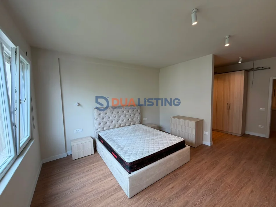 Tirane, shitet apartament 2+1 , 106 m² 249.000 € 