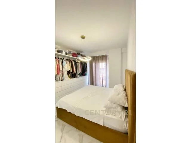 Tirane, shitet apartament 1+1 Kati 2, 80 m² 155.000 Euro (Rruga e Dibres)
