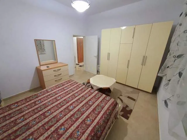 Tirane, shitet apartament Kati 1, 105 m² 145.000 Euro (Xhamia e tabakeve)