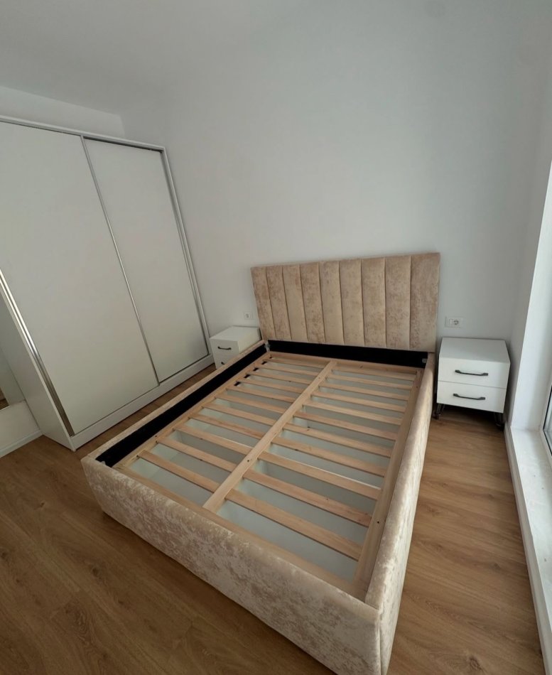 Tirane, jepet me qera apartament 1+1+Ballkon Kati 1, 60 m² 400 € (Kaimi)